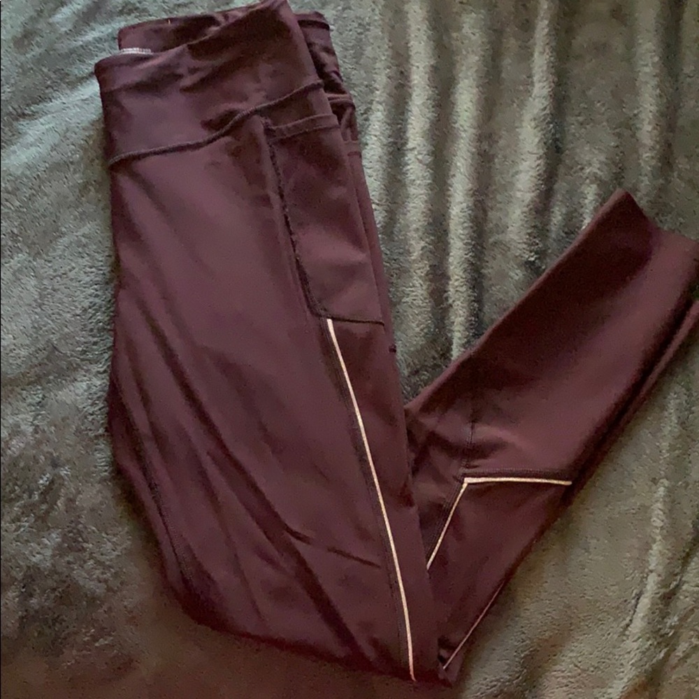 Victoria’s Secret Sport Total Knockout Legging